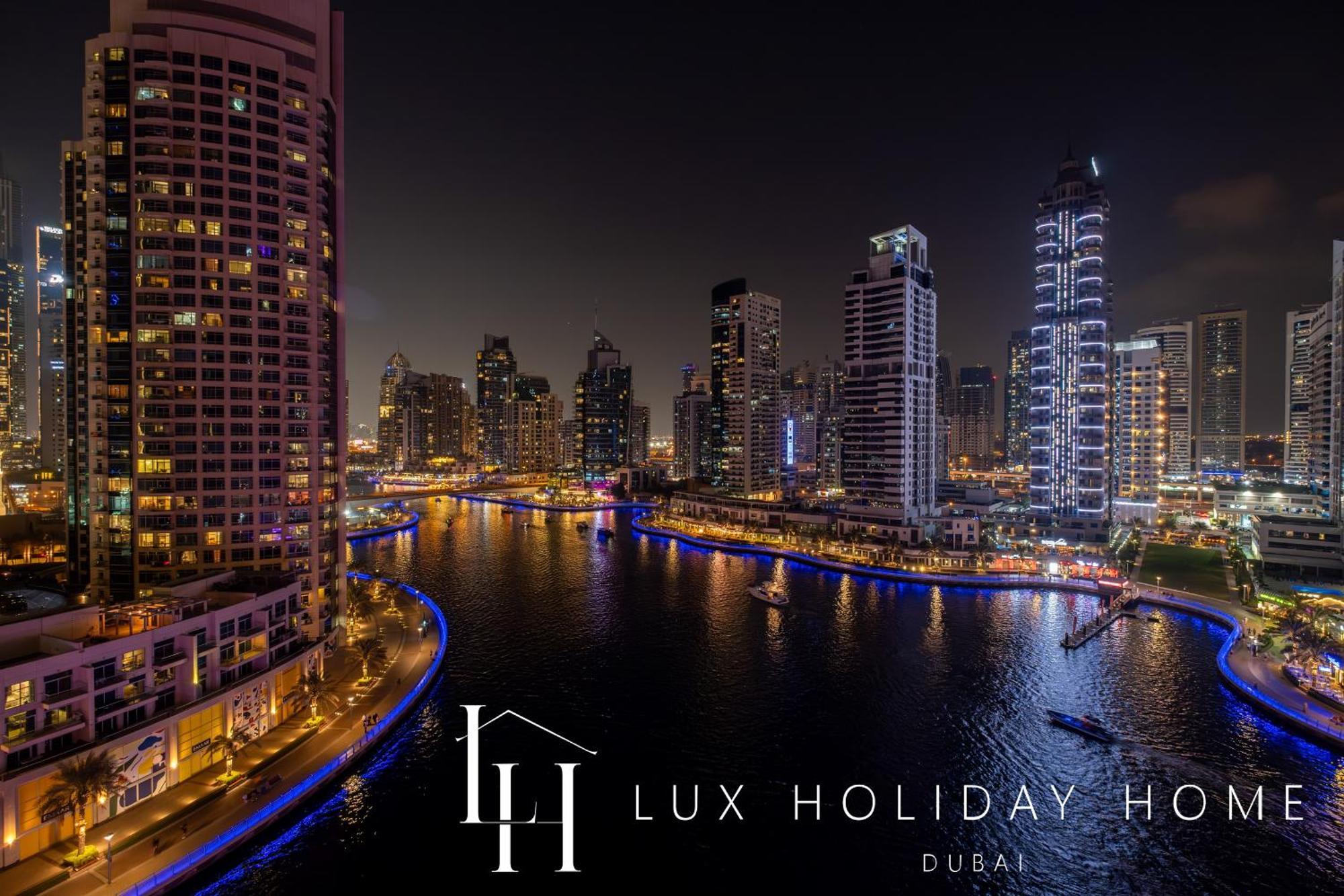 Lux Liv Contemporary Full Marina View Apartment